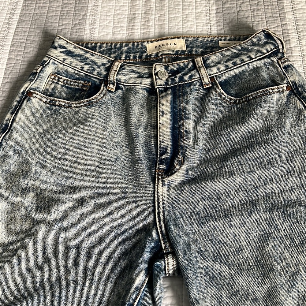 PacSun mom jeans size 27